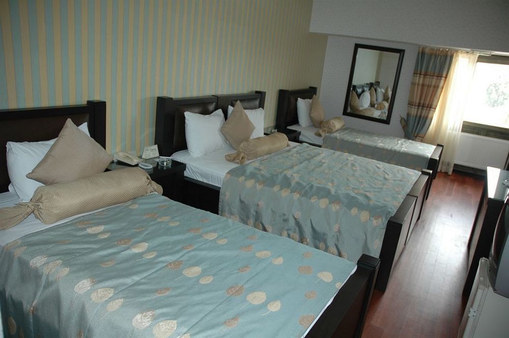 Ulasan Hotel Caravan Camping Ankara Esterno foto