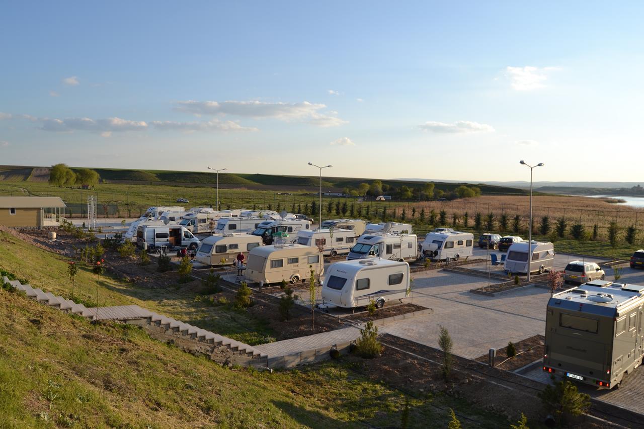 Ulasan Hotel Caravan Camping Ankara Esterno foto