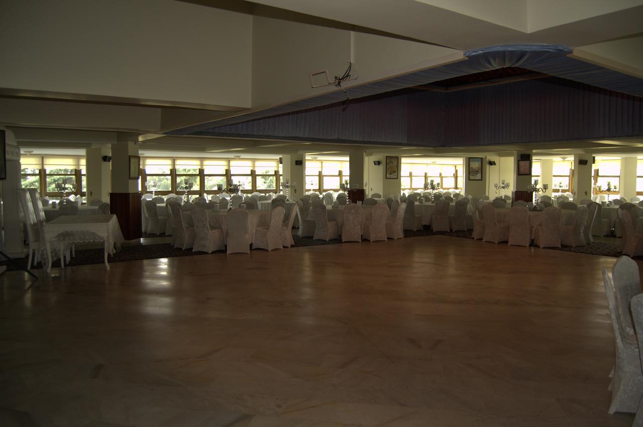 Ulasan Hotel Caravan Camping Ankara Esterno foto