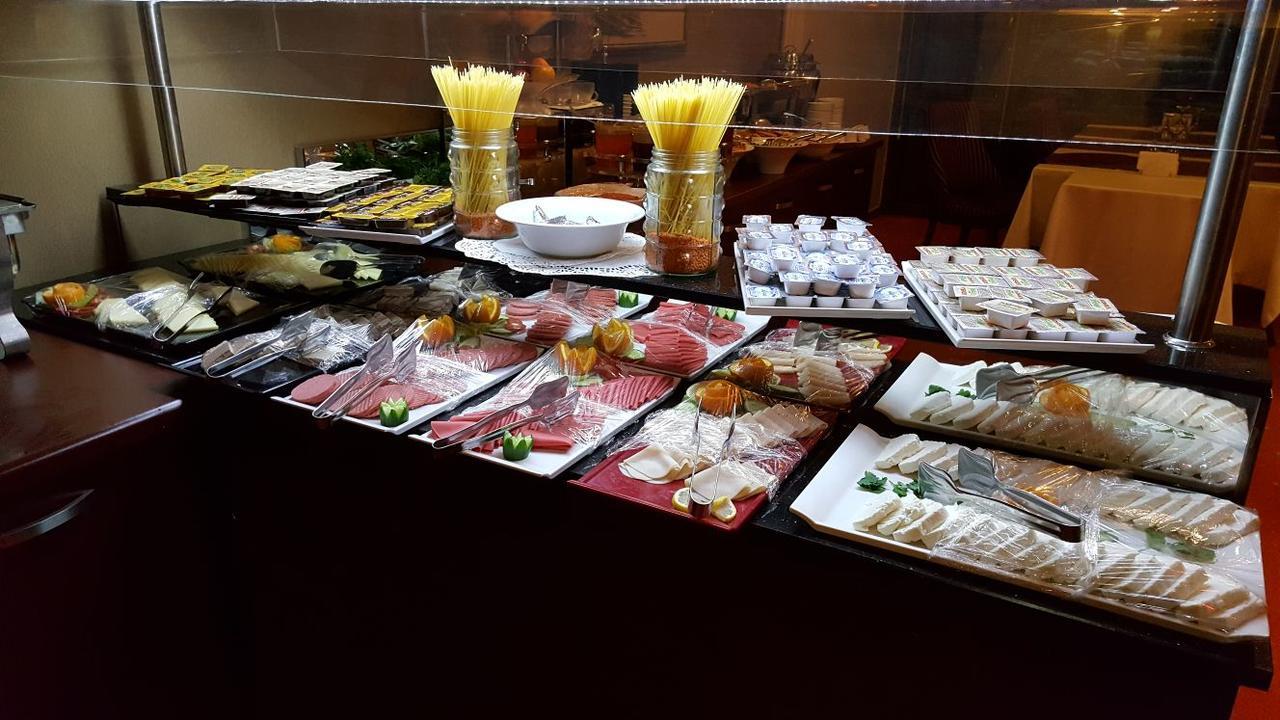 Ulasan Hotel Caravan Camping Ankara Esterno foto